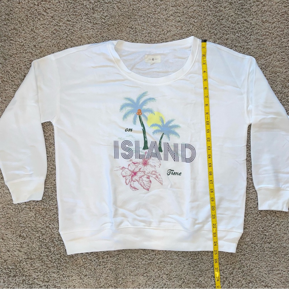 Lou & Grey On Island Time Sweatshirt White Graphics Size Medium - Picture 6 of 9